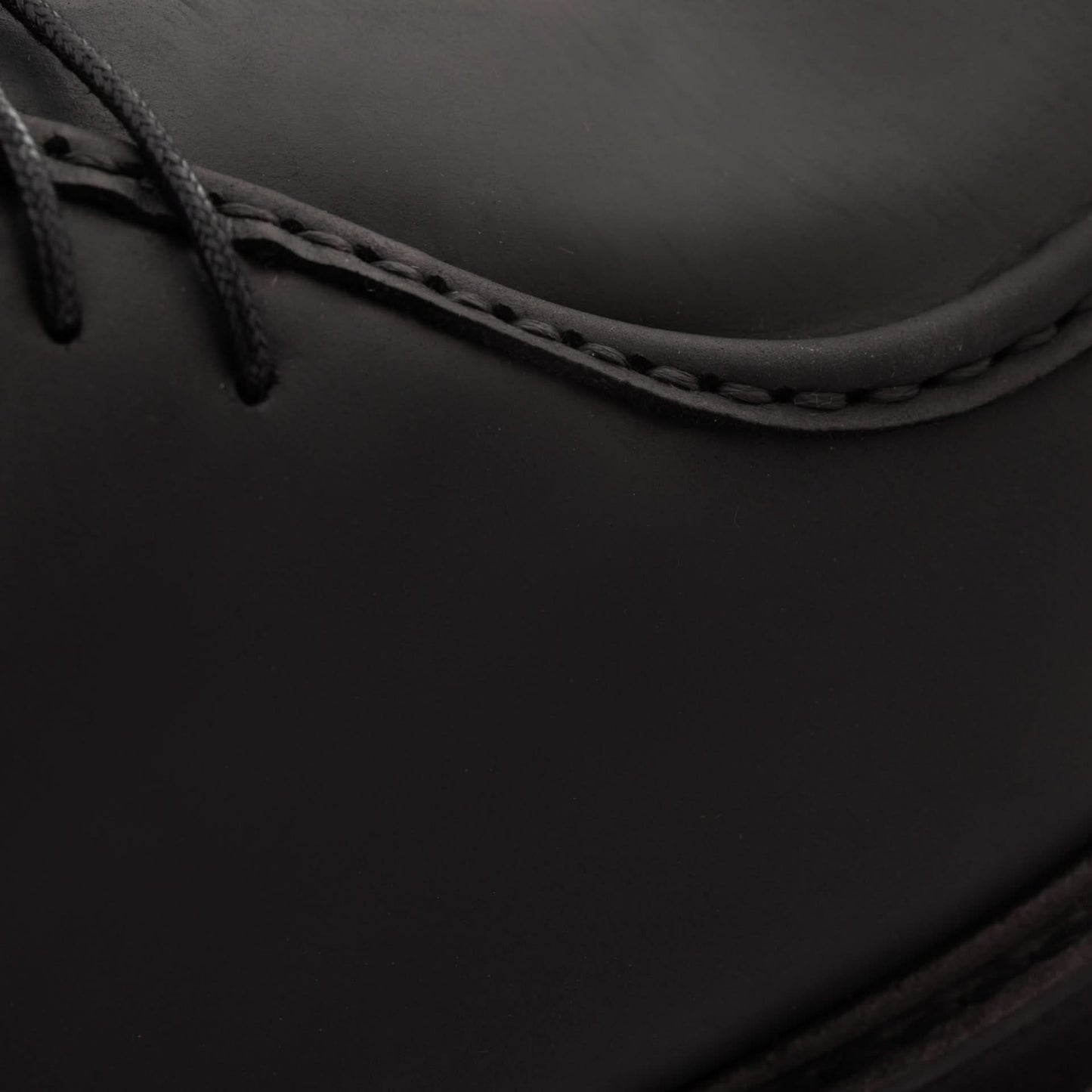 Theo Derby Men’s Pull Up Leather